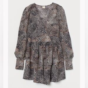 H&M Mini Dress Womens Long Sleeve Tiered V neck Size 8
